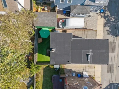 30 South Baptist Street Newport RI 02840