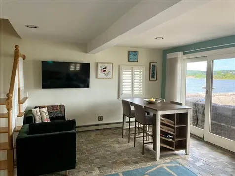 57 Green Street Portsmouth RI 02871