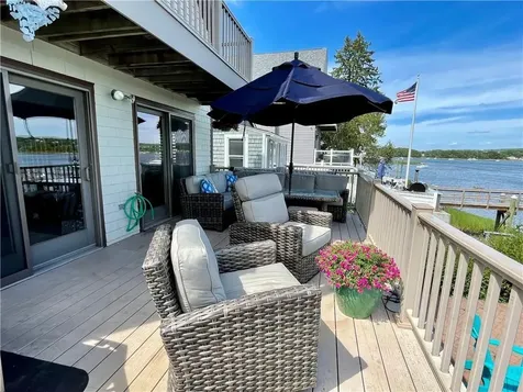 57 Green Street Portsmouth RI 02871