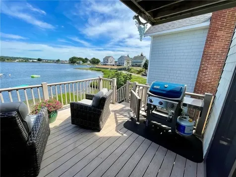 57 Green Street Portsmouth RI 02871