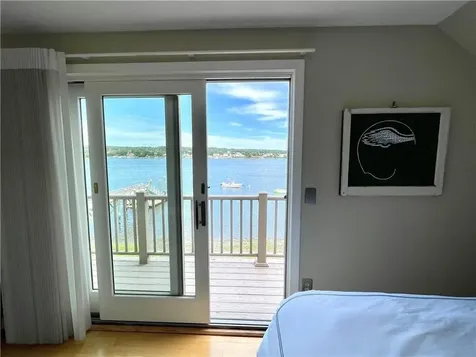 57 Green Street Portsmouth RI 02871