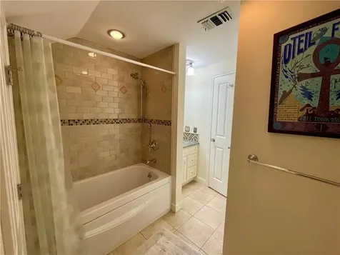 57 Green Street Portsmouth RI 02871