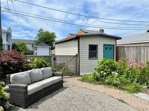 57 Green Street Portsmouth RI 02871