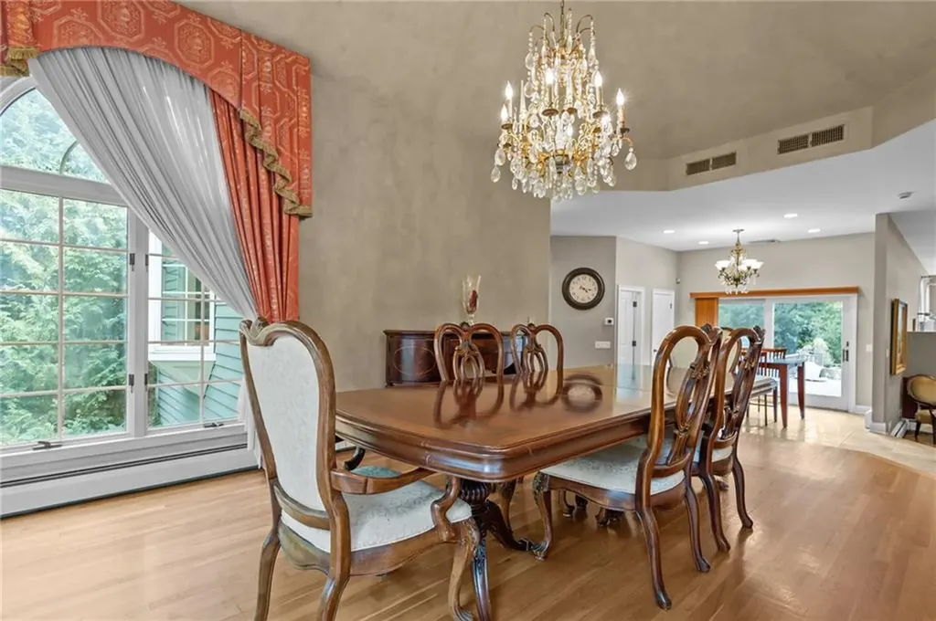 266 Howard Avenue Scituate RI 02831