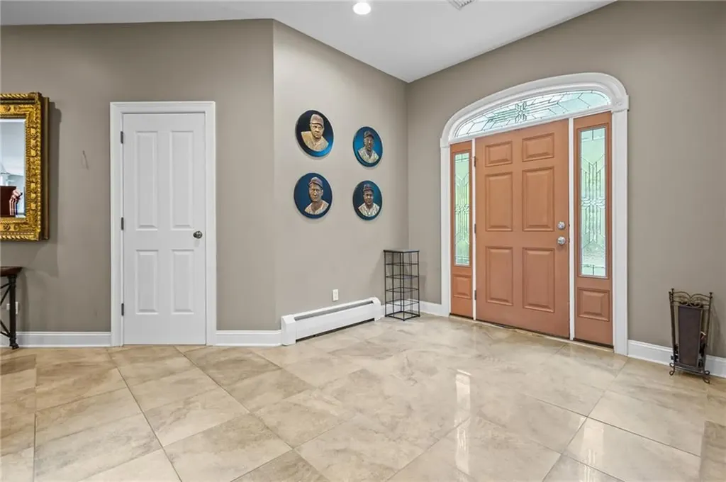 266 Howard Avenue Scituate RI 02831