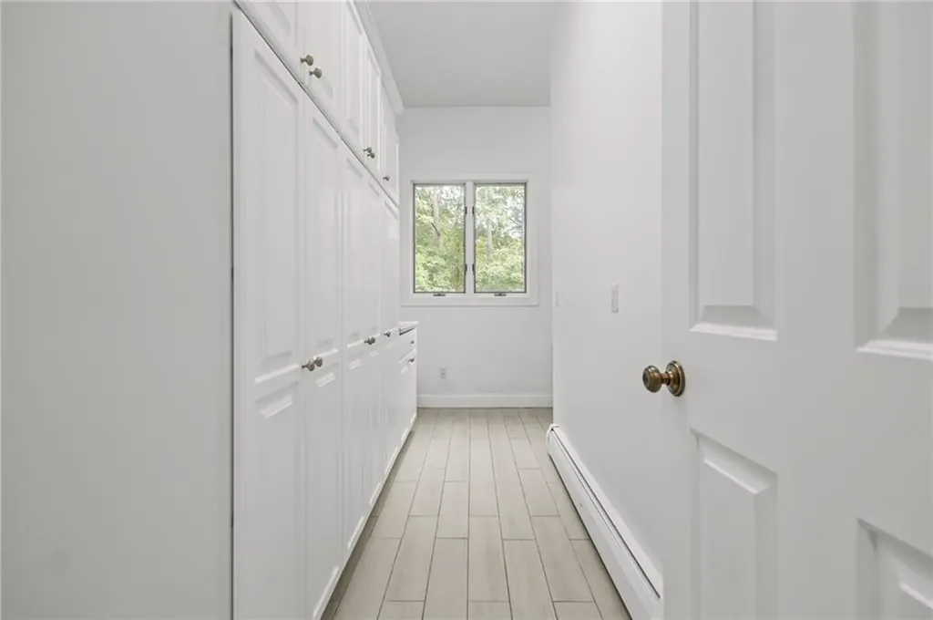 266 Howard Avenue Scituate RI 02831