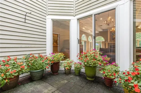 266 Howard Avenue Scituate RI 02831