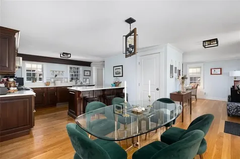 230 Marlborough Street East Greenwich RI 02818