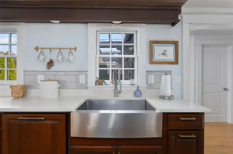 230 Marlborough Street East Greenwich RI 02818