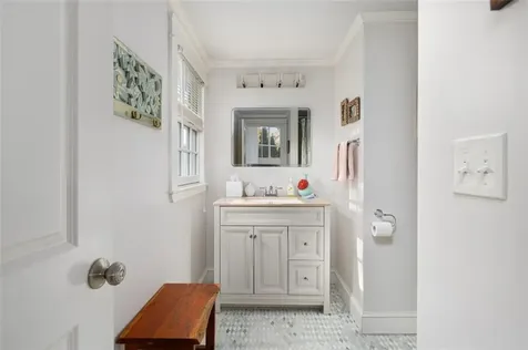 230 Marlborough Street East Greenwich RI 02818