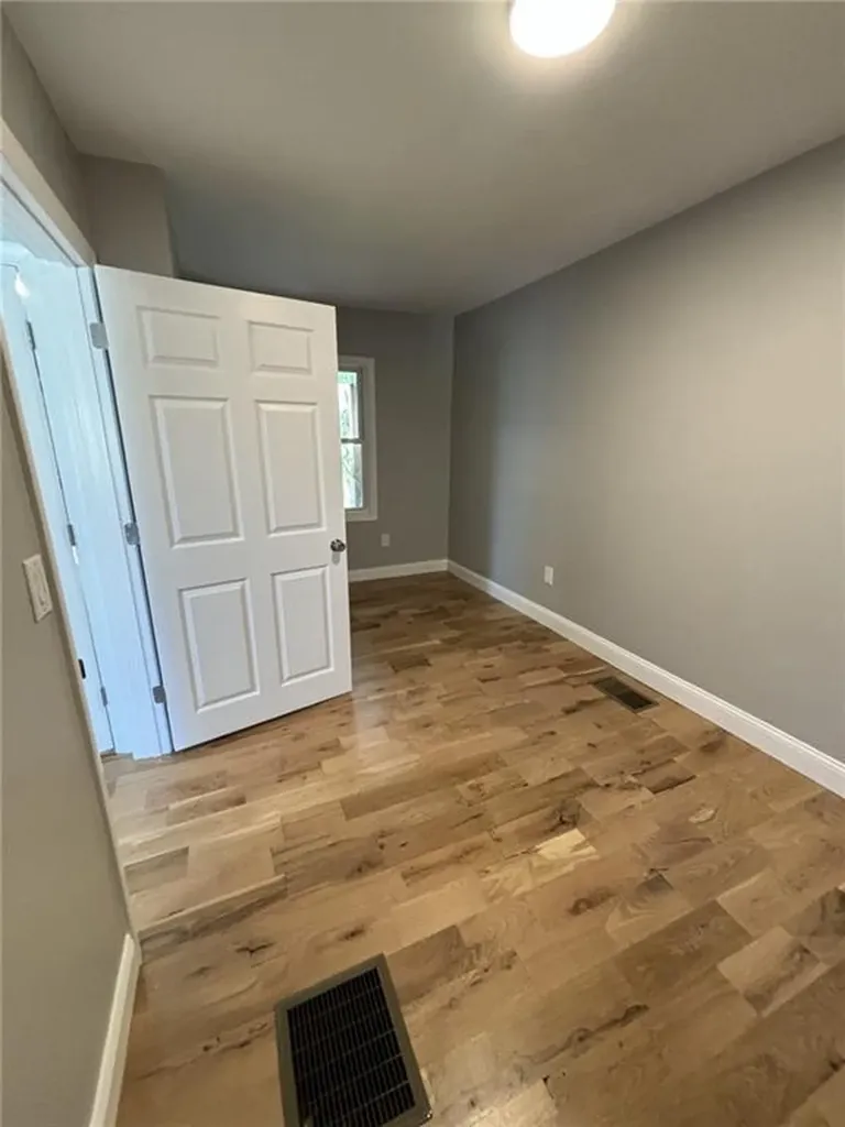 865 West Shore Road Warwick RI 02889