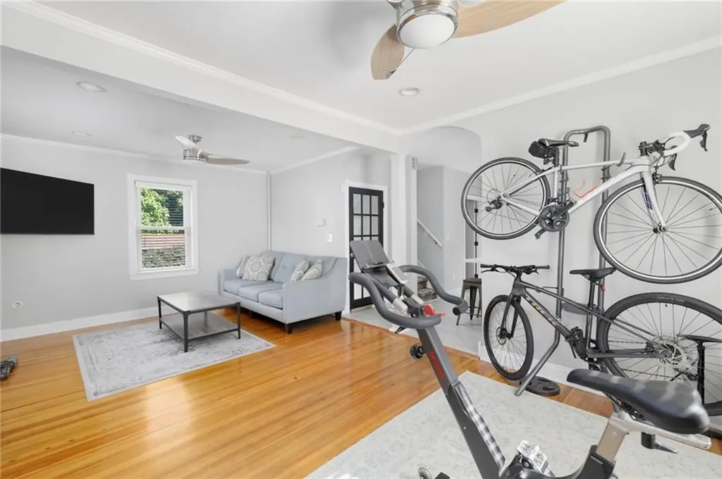 92 Washington Street Warwick RI 02888