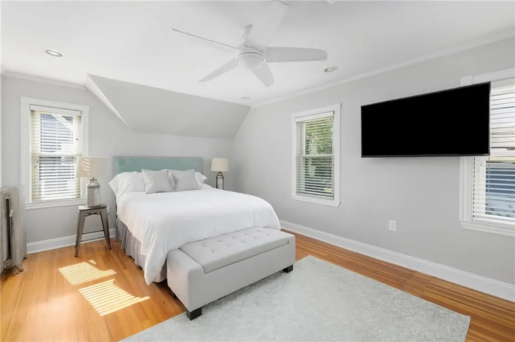 92 Washington Street Warwick RI 02888