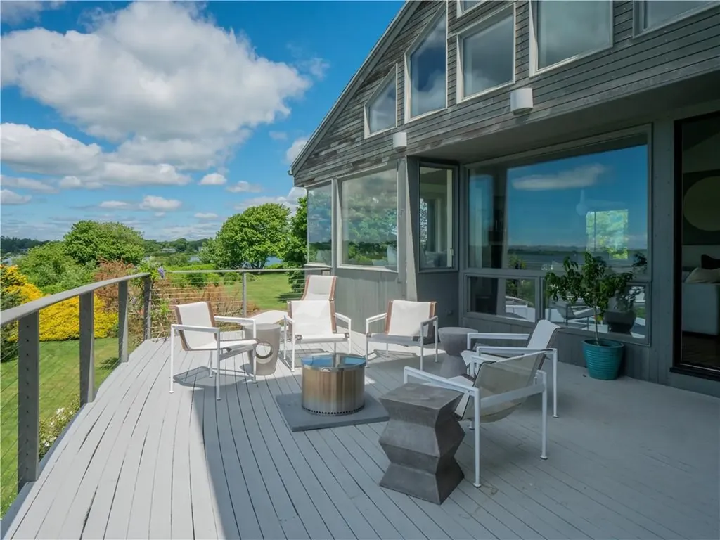 150 Southern Way Charlestown RI 02813