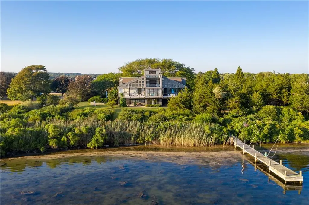 150 Southern Way Charlestown RI 02813