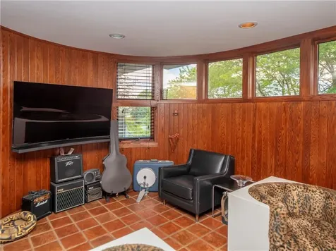 150 Southern Way Charlestown RI 02813