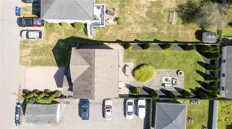 5 Lowndes Street Newport RI 02840