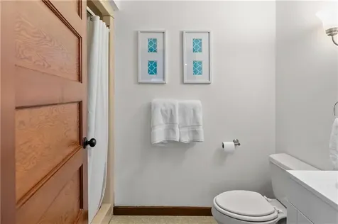 180 West Main Road Little Compton RI 02837