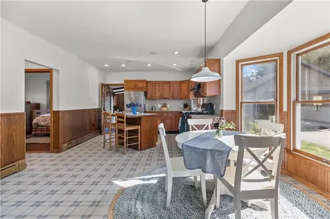 180 West Main Road Little Compton RI 02837