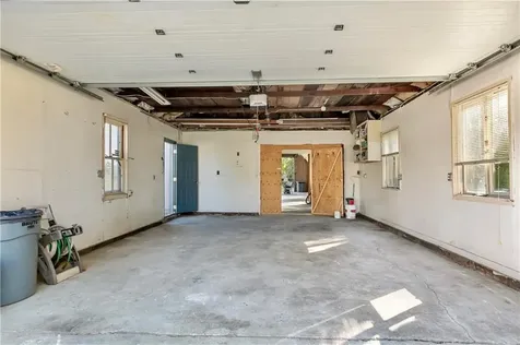 180 West Main Road Little Compton RI 02837