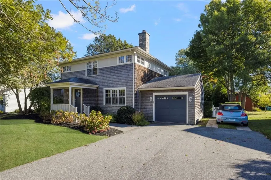 129 Ruggles Avenue Newport RI 02840