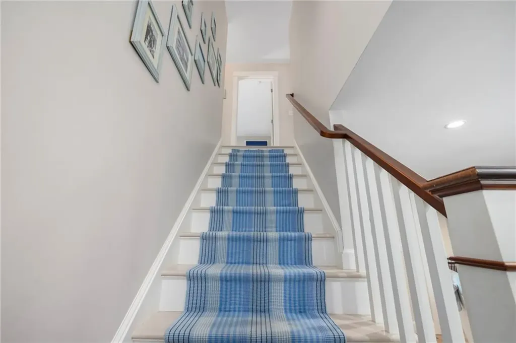 129 Ruggles Avenue Newport RI 02840