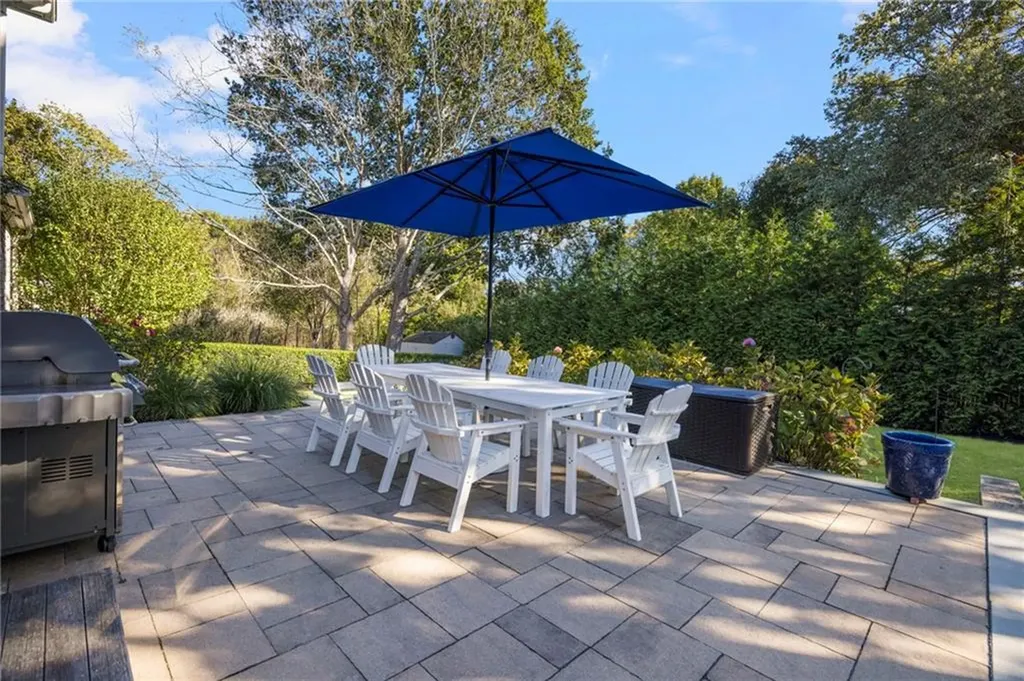 129 Ruggles Avenue Newport RI 02840