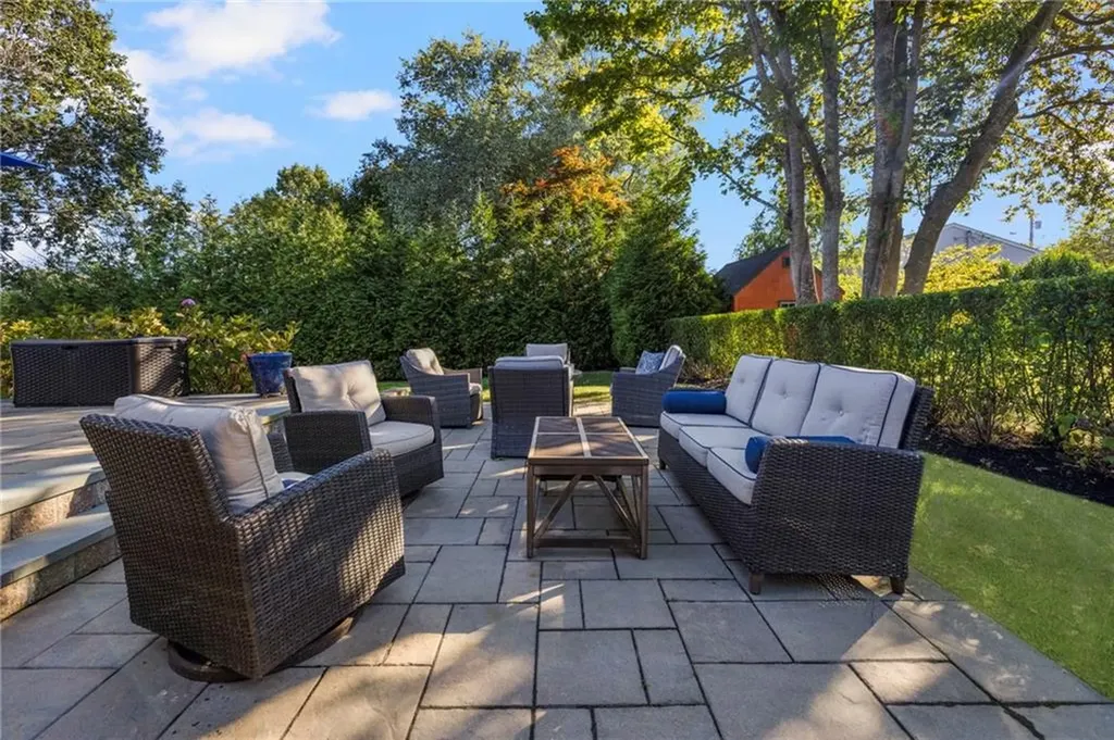 129 Ruggles Avenue Newport RI 02840
