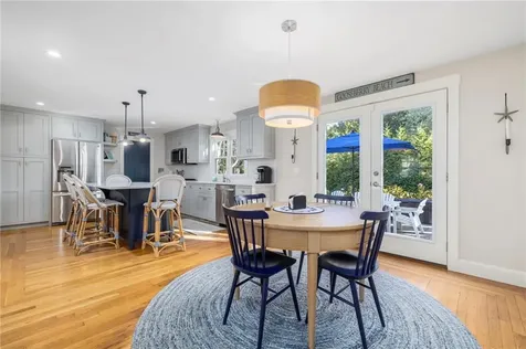 129 Ruggles Avenue Newport RI 02840