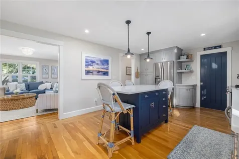 129 Ruggles Avenue Newport RI 02840