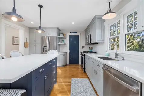 129 Ruggles Avenue Newport RI 02840