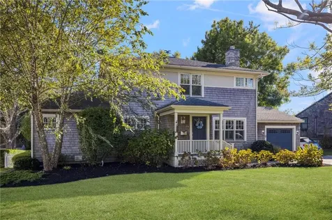 129 Ruggles Avenue Newport RI 02840