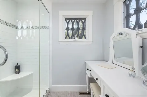 129 Ruggles Avenue Newport RI 02840