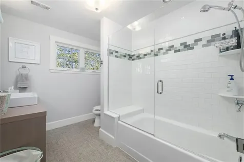 129 Ruggles Avenue Newport RI 02840