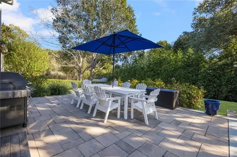 129 Ruggles Avenue Newport RI 02840