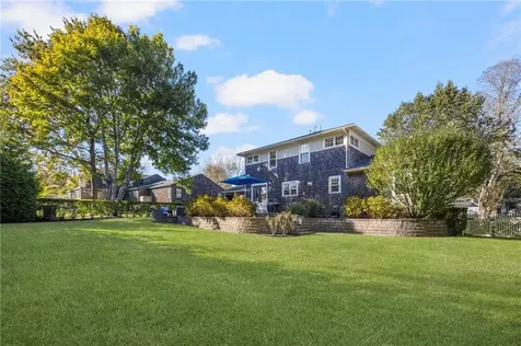 129 Ruggles Avenue Newport RI 02840