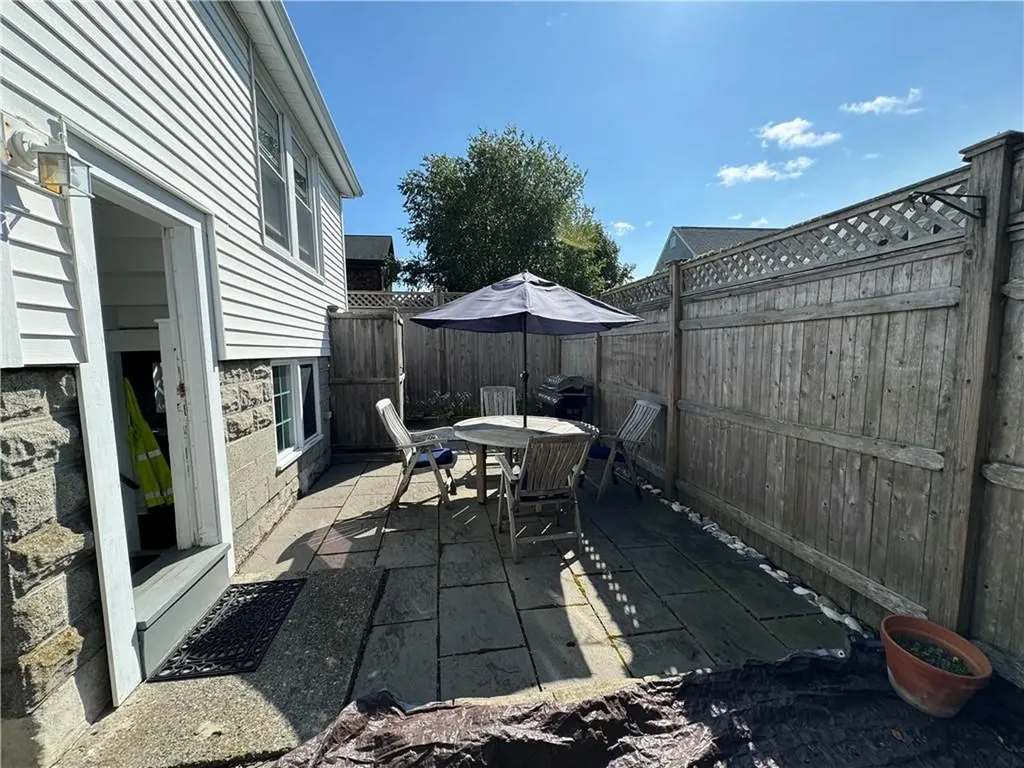 49 Connection Street Newport RI 02840