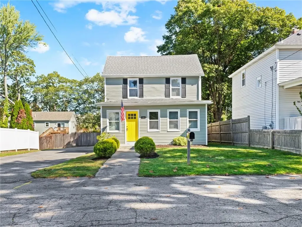 94 Holmes Avenue Warwick RI 02886