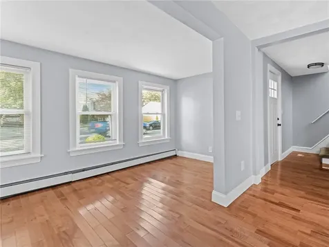 94 Holmes Avenue Warwick RI 02886