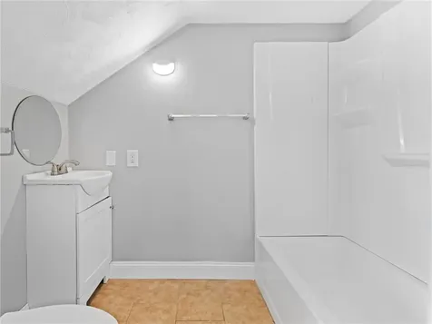 94 Holmes Avenue Warwick RI 02886