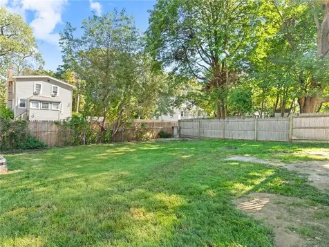 94 Holmes Avenue Warwick RI 02886