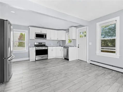 94 Holmes Avenue Warwick RI 02886