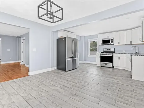 94 Holmes Avenue Warwick RI 02886