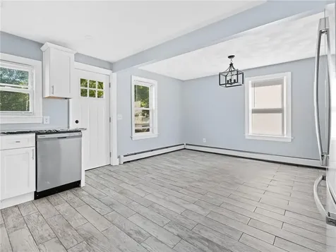 94 Holmes Avenue Warwick RI 02886