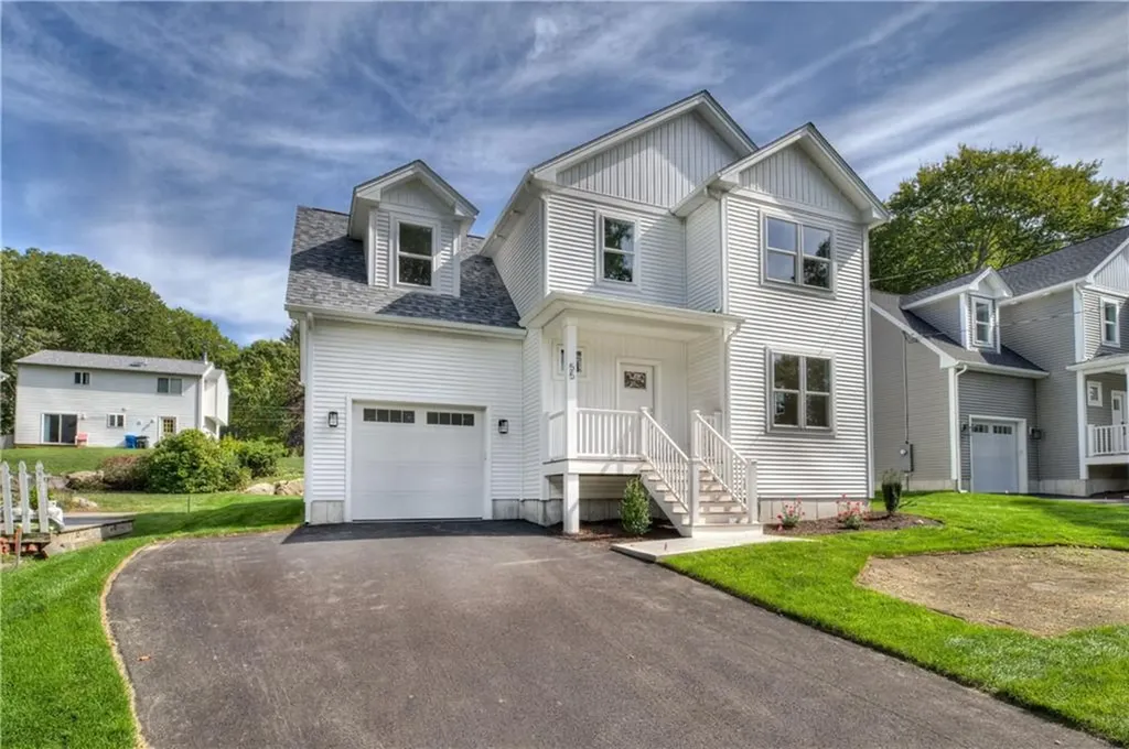 55 Pepper Bush Trail Narragansett RI 02874