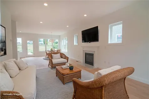 55 Pepper Bush Trail Narragansett RI 02874