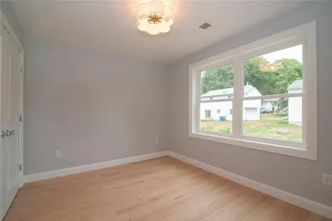 55 Pepper Bush Trail Narragansett RI 02874