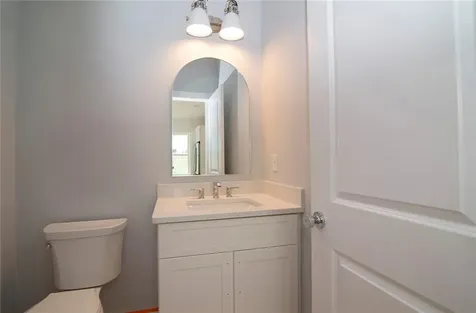 55 Pepper Bush Trail Narragansett RI 02874