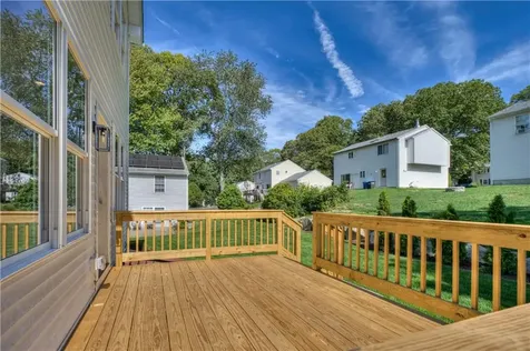 55 Pepper Bush Trail Narragansett RI 02874