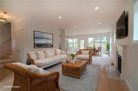 55 Pepper Bush Trail Narragansett RI 02874